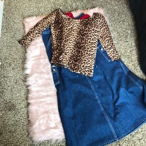 Cheetah print bow back top! *price drop